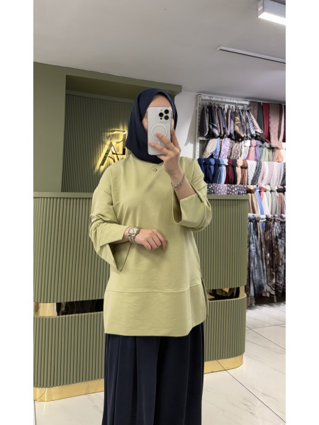  Kolu Yırtmaçlı Basıc Sweatshirt - Yeşil